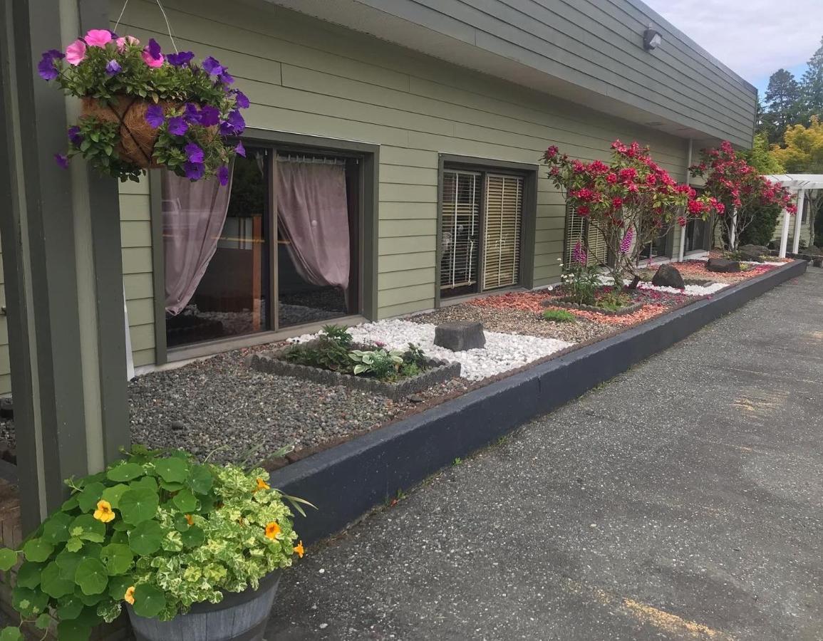 Airport Inn Port Hardy Εξωτερικό φωτογραφία