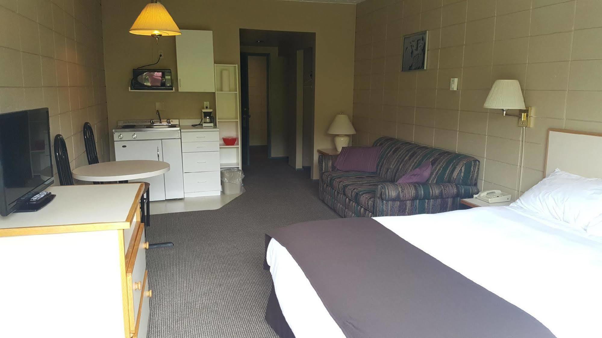 Airport Inn Port Hardy Εξωτερικό φωτογραφία